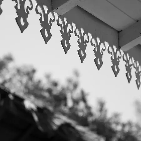 La Varangue Bed & Breakfast 4*